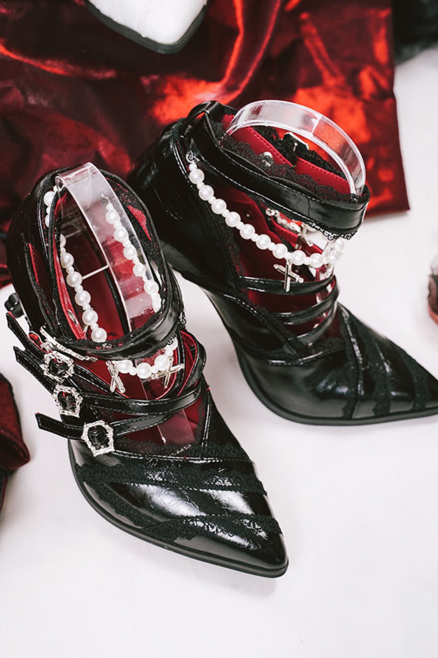 다크 크로스 고딕 힐