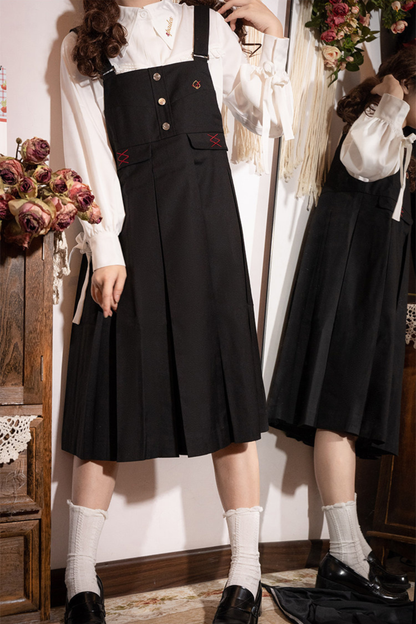 Karo-Collegejacke + Trägerrock + Hemd