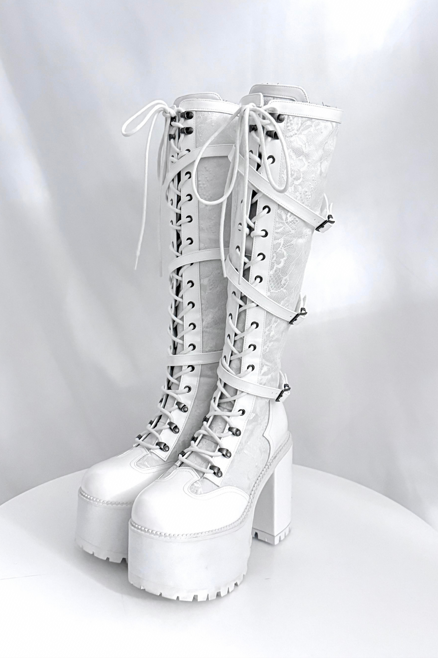 【4月4日予約締切】レースゴシックスエードレースアップブーツ