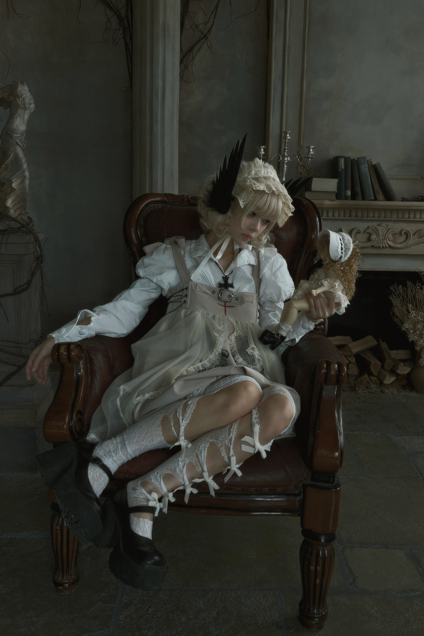 ゴシックバルーンサスペンダードレス