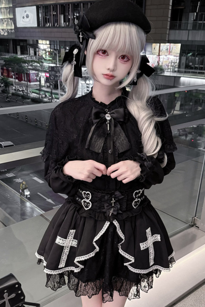 Hemd im Cape-Stil + Kreuzrock + Hut