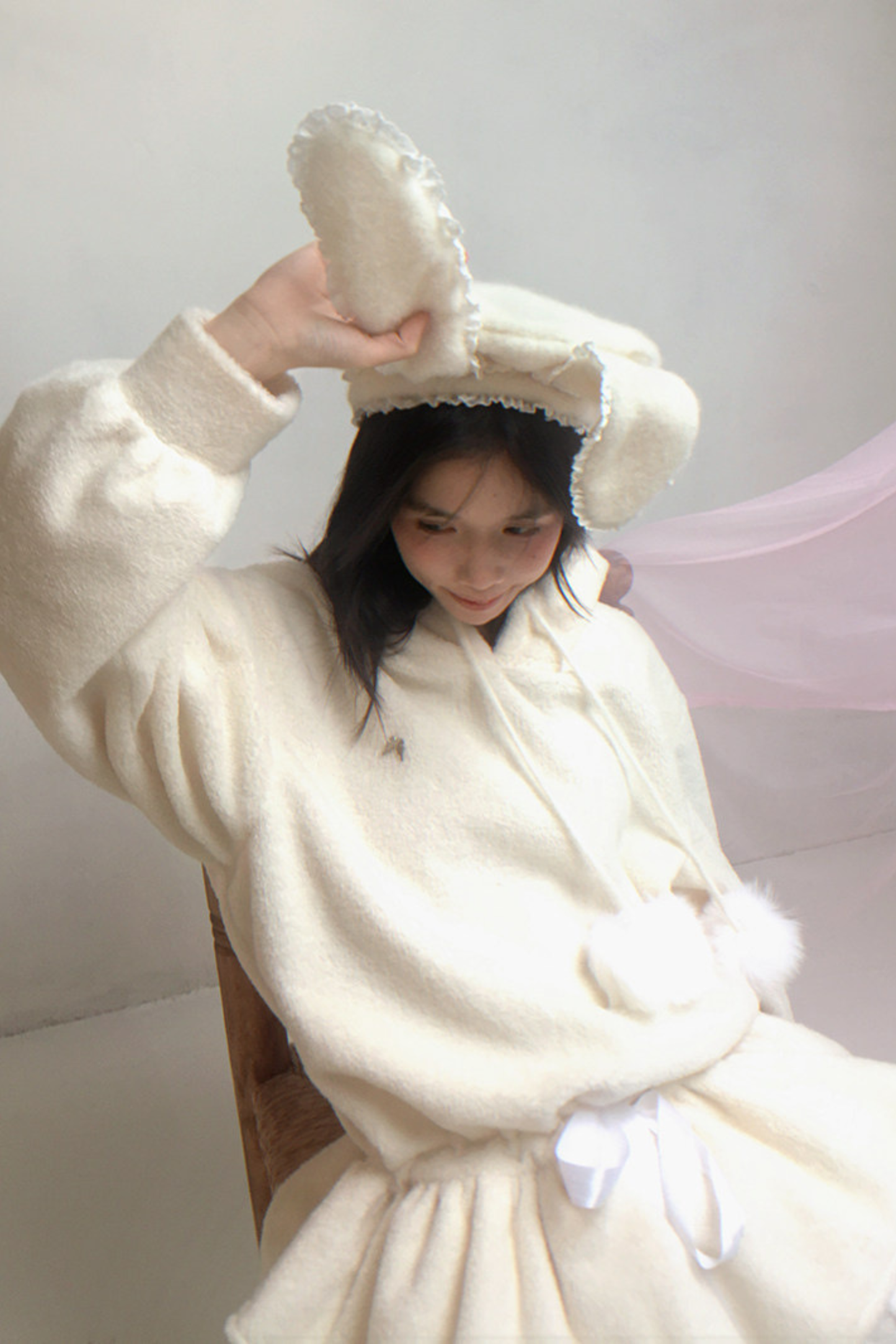 レースラビットイヤーベレー帽