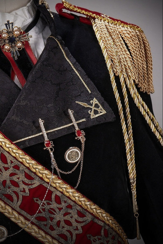 [Pre-order Deadline: December 7] Dark Red & Black Royal Prince-Style Military Lolita Coordinated Set 1/2 + Full Set Ouji Fashion