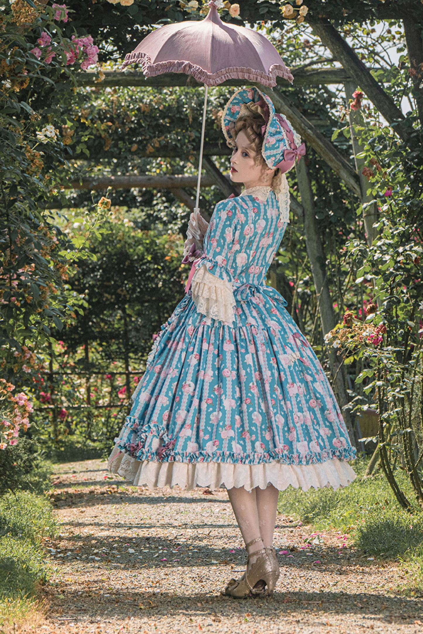 エレガントプリンセススリーブロリータドレス