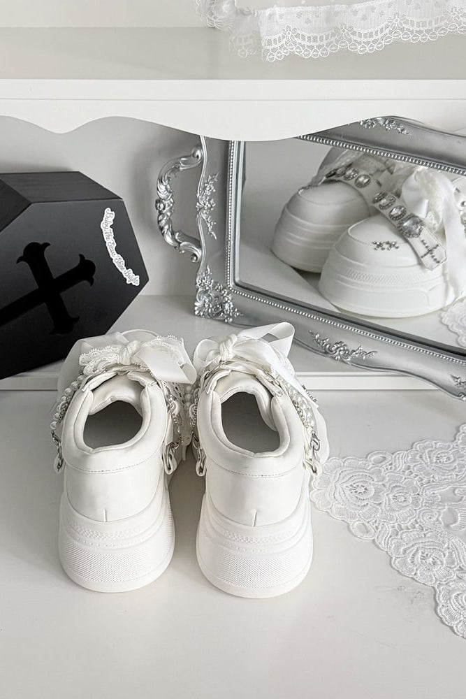 【10月6日予約締切】White/Pink/Black Rhinestone Buckle Lace Cross Charm Ribbon Chunky Sneakers