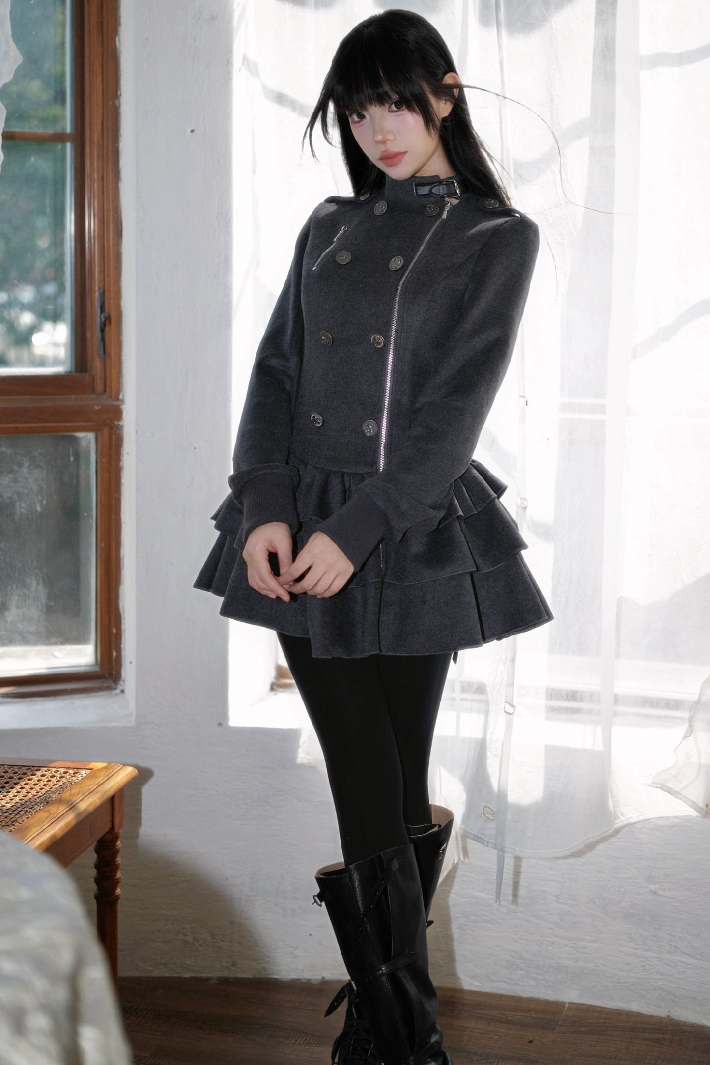 ゴシックフリルティアードドレス