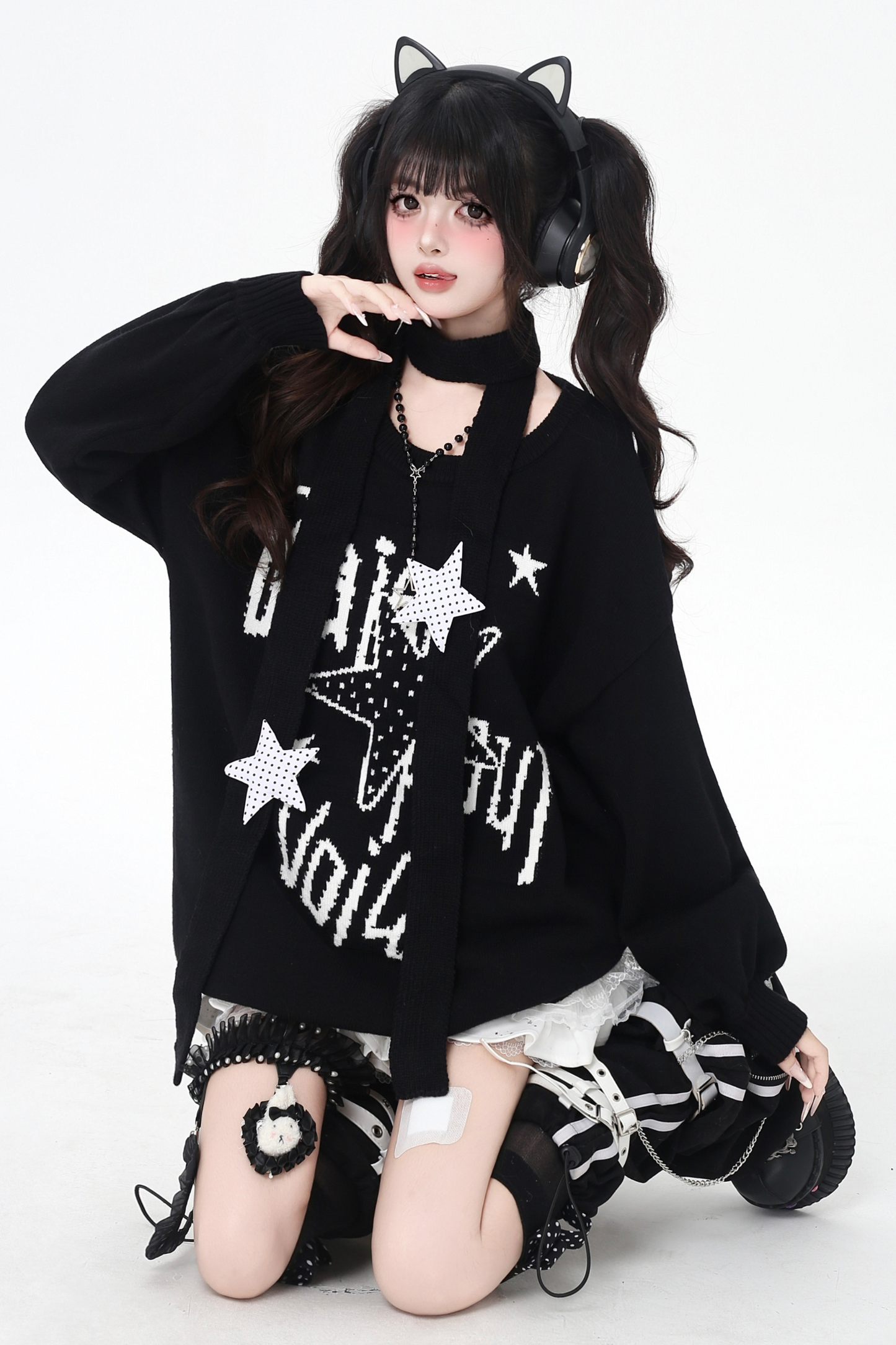 スターデザインルーズラウンドネックトップス