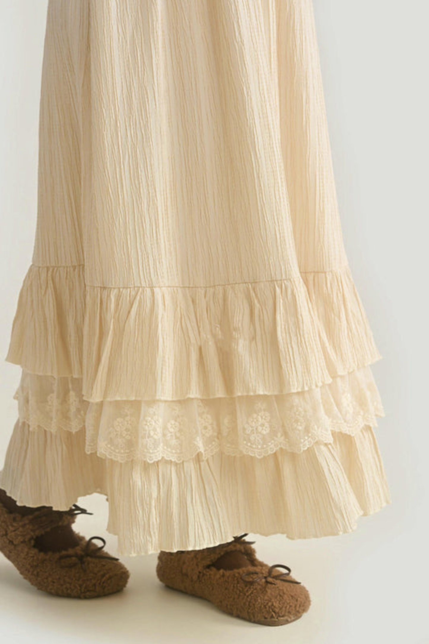 レイヤードレースハイウエストスカート