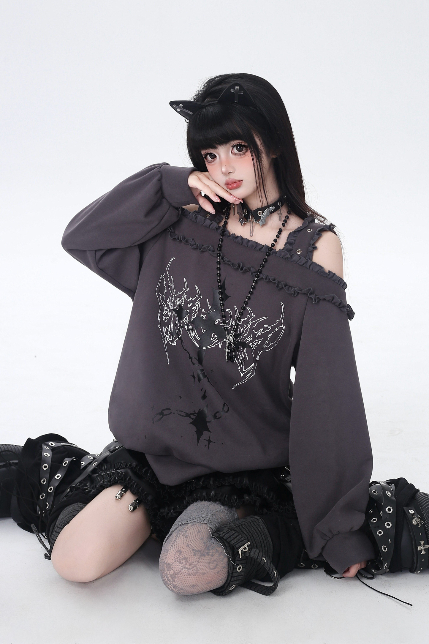 クロスサイレンスワンショルダートップス