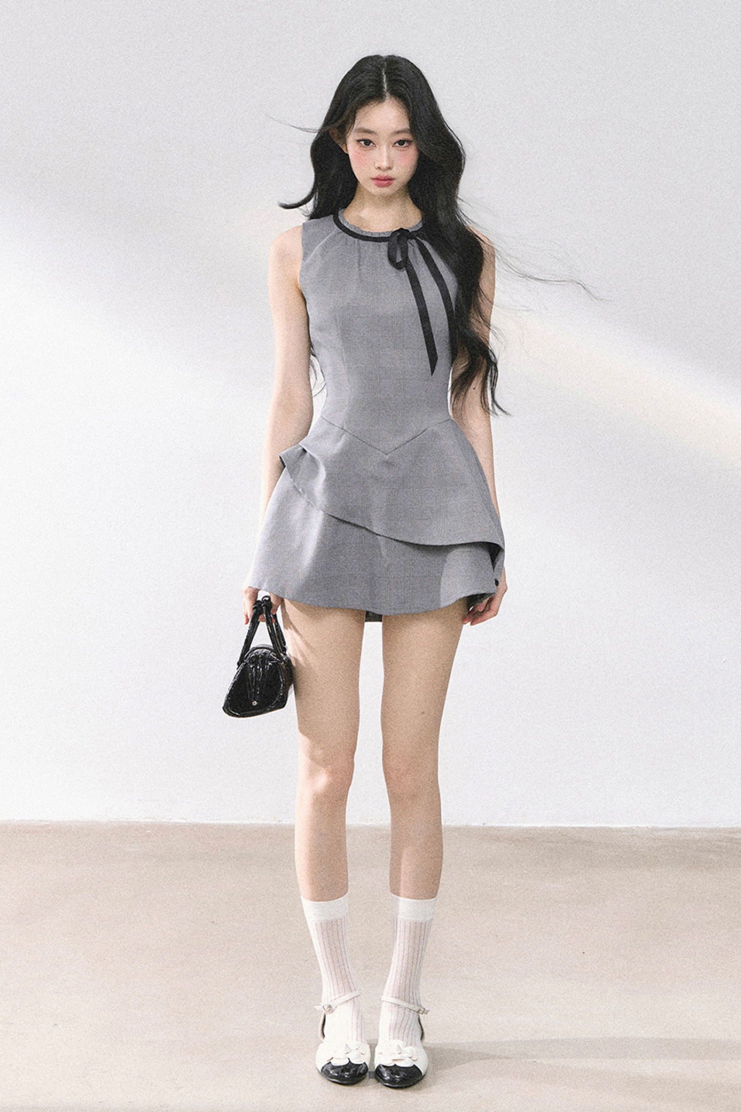 フレンチガーリーリトルリボンノースリーブワンピース