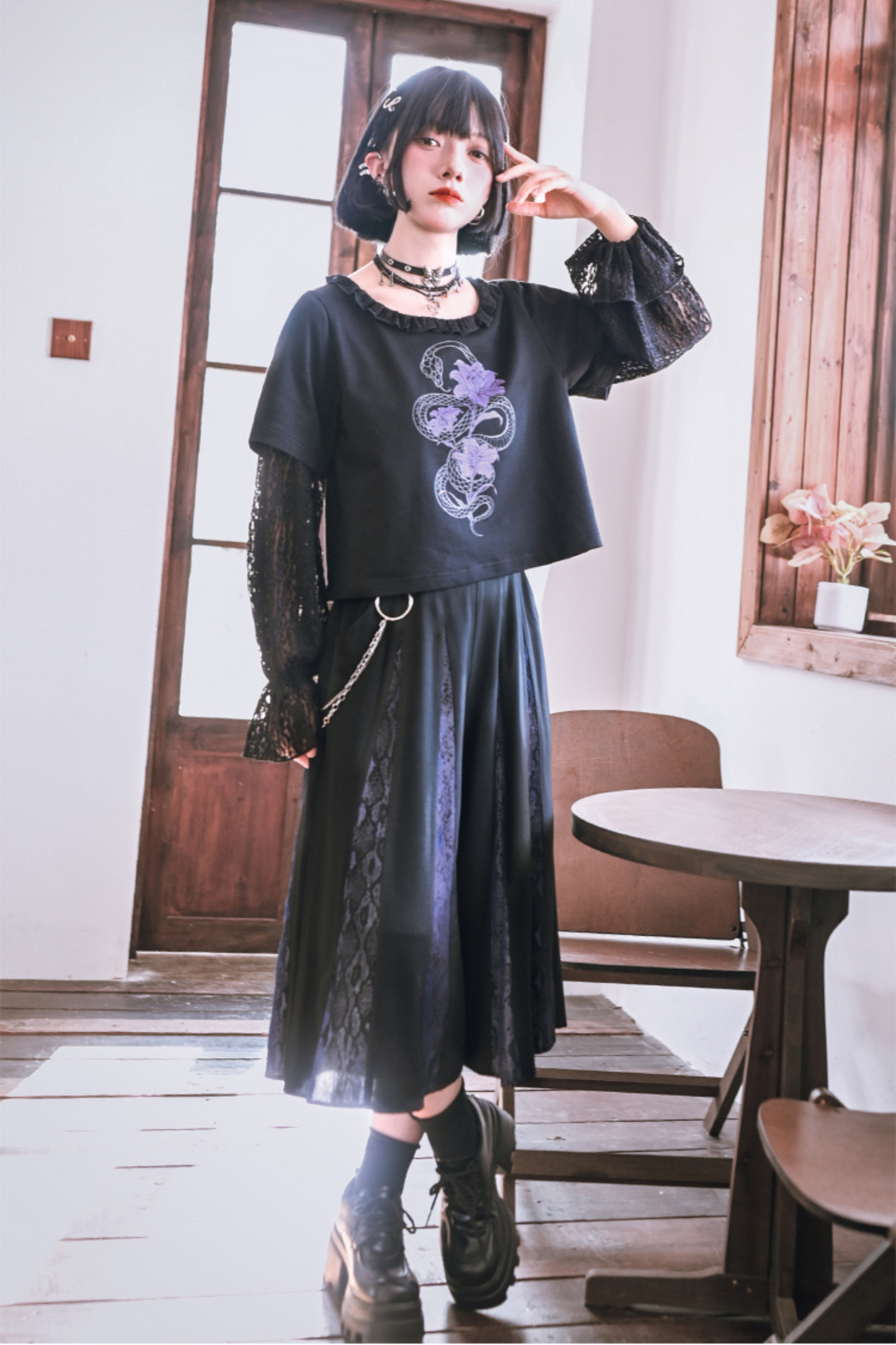 Lace Stitch Black Sweet Cool Top