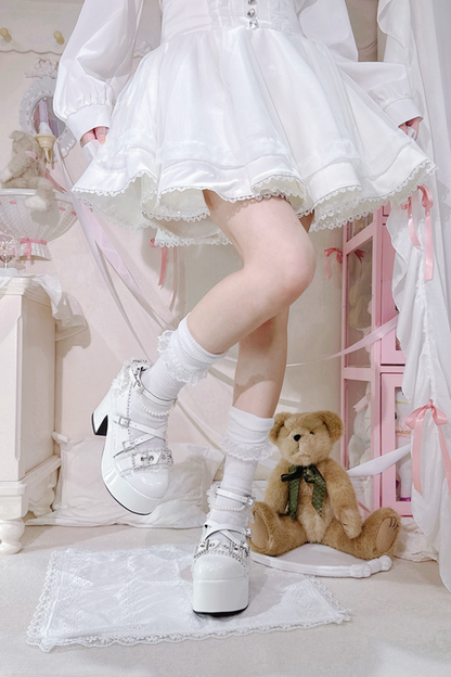 クロスベルトデザインシャイニーシューズ