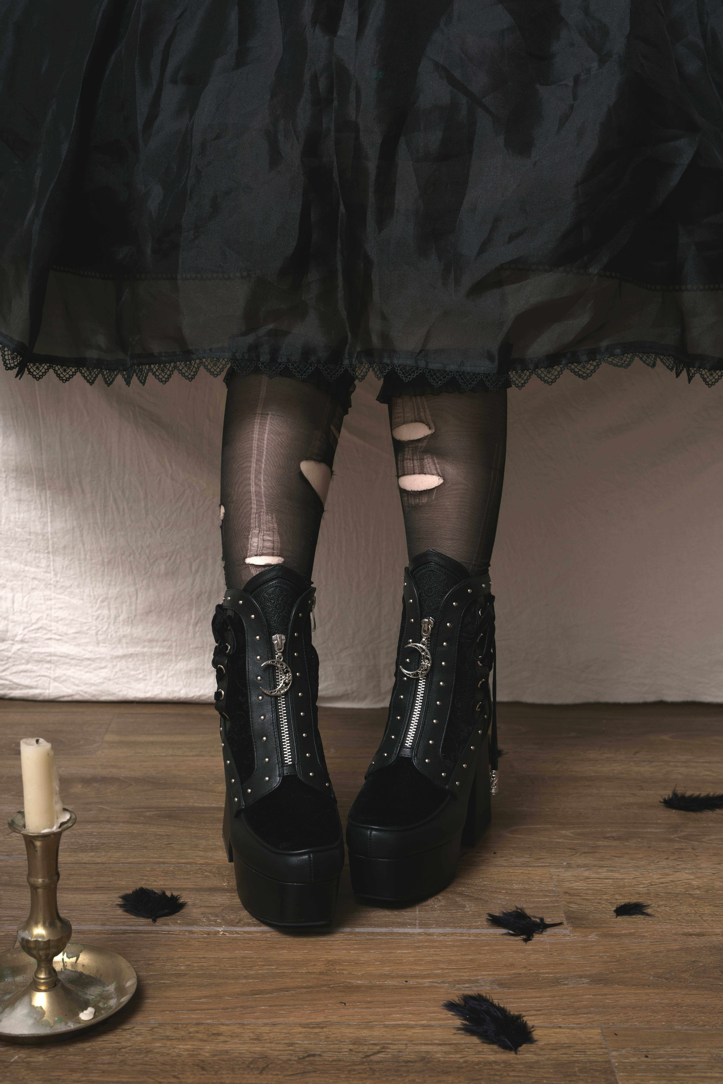 [Vorbestellung bis 18. März] Gothic-Puppen-Schleifen-Stiefeletten
