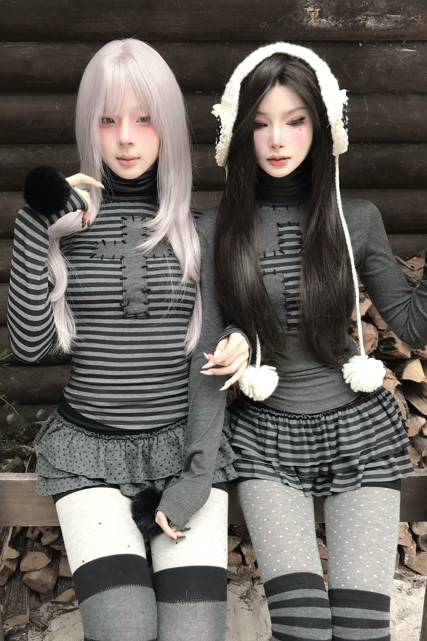 クロスハイネックトップス+パンツスカート+ペンダント