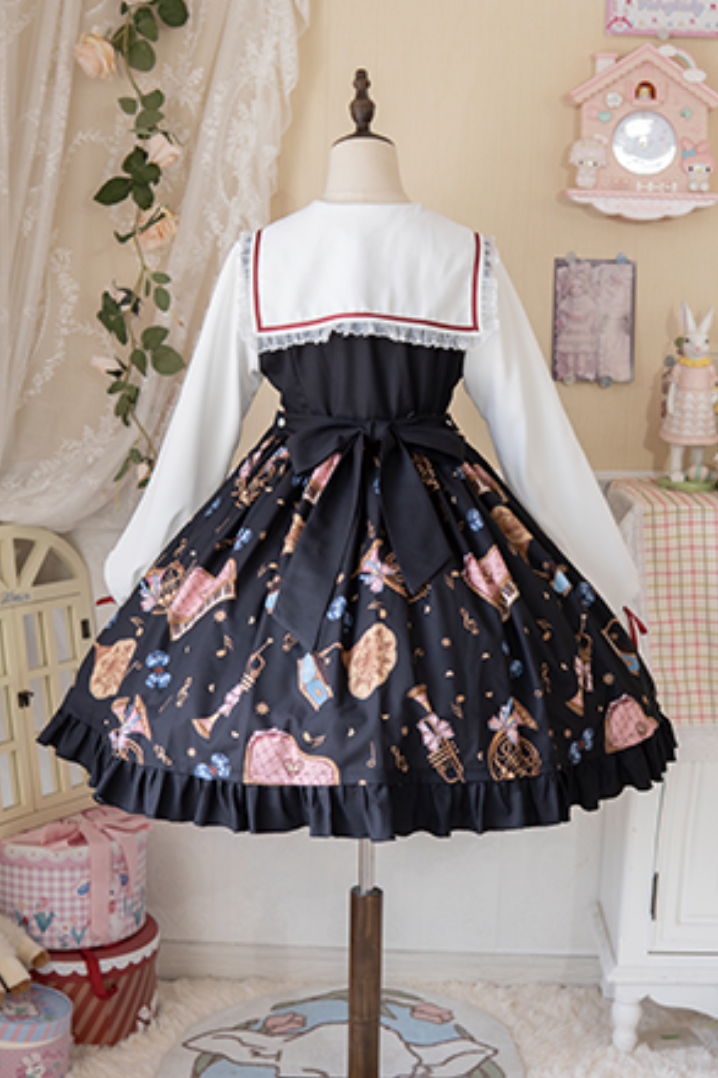 クラシカルポップミュージックロリータドレス