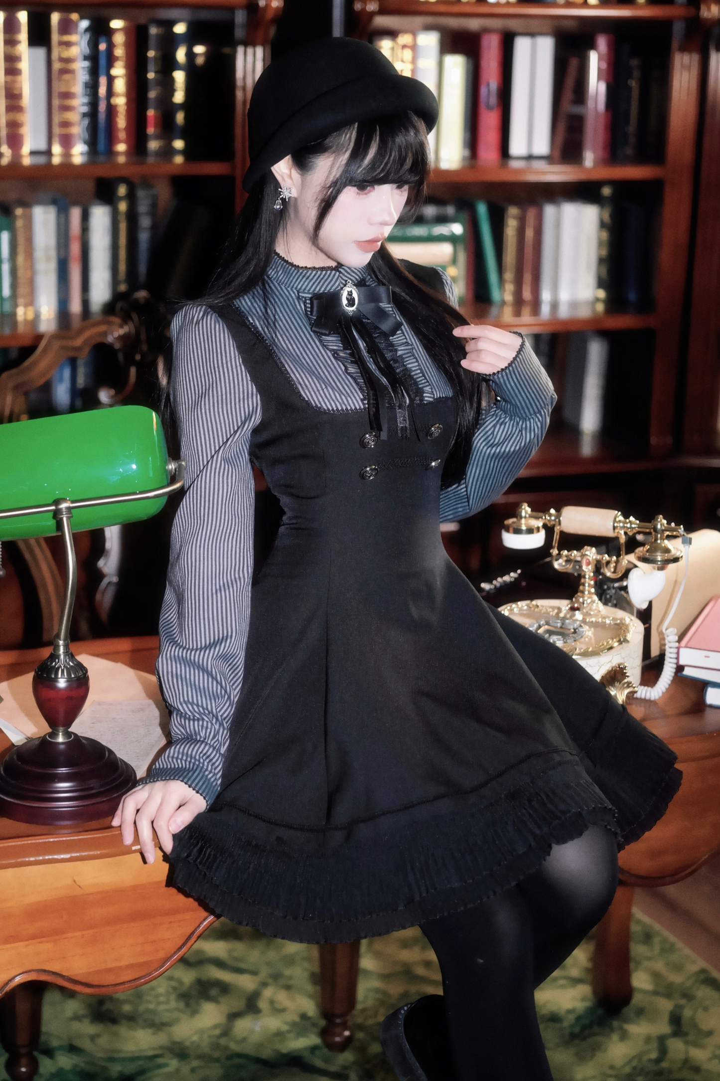 ダークフレンチパッチワークストライプドレス