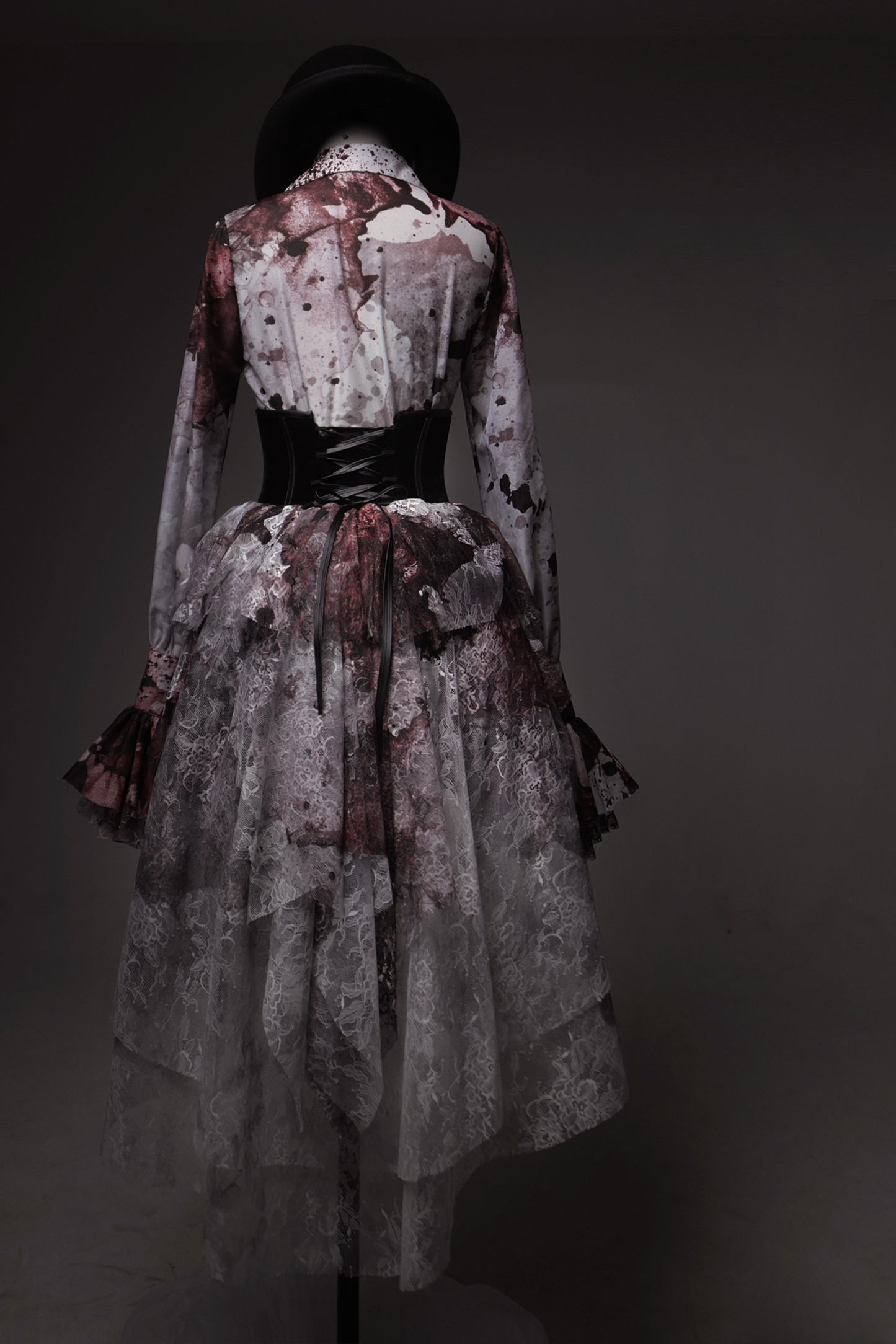 【予約商品】Bloodstainedチュールトレーンコルセットスカート