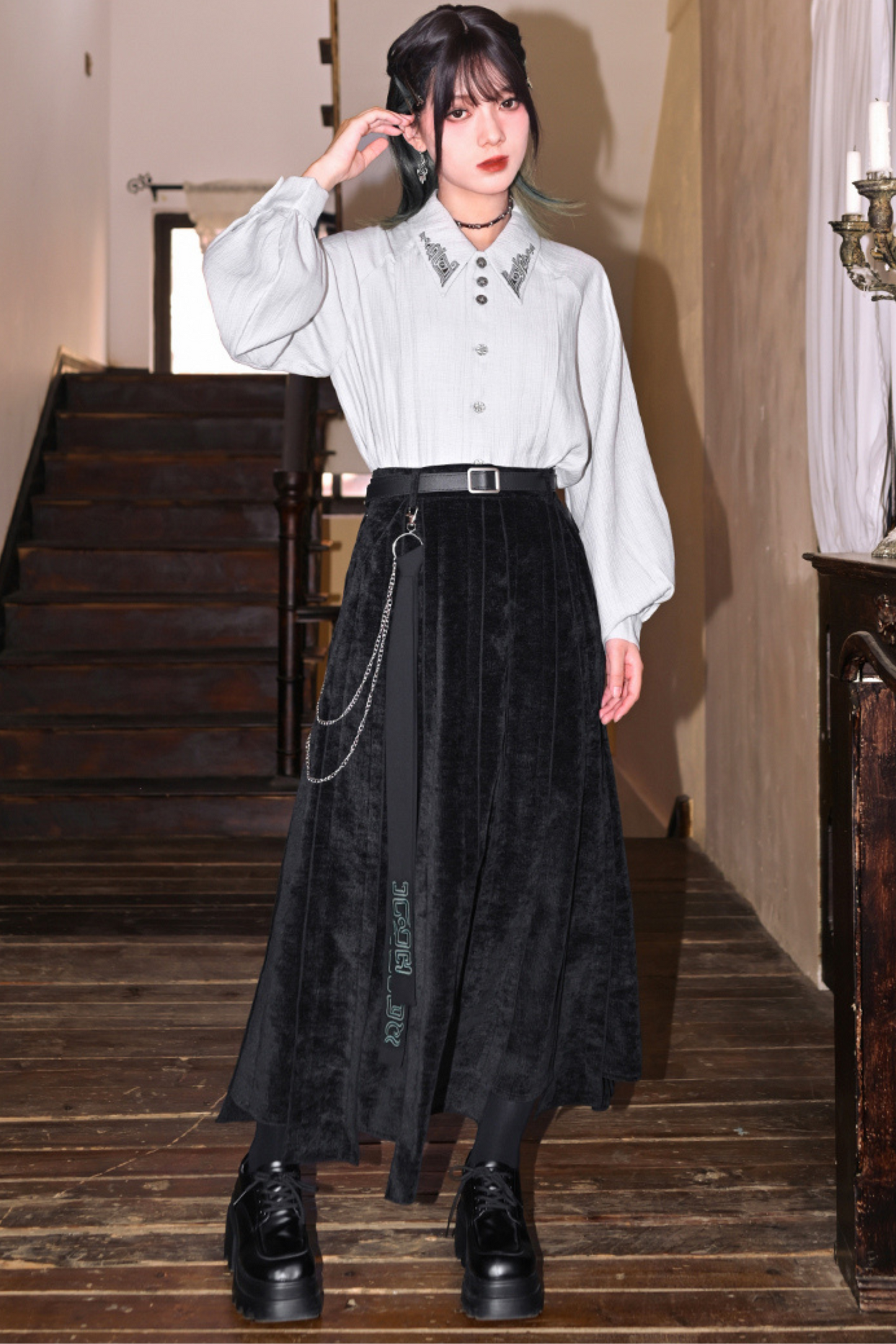 China Lantern Sleeve Shirt