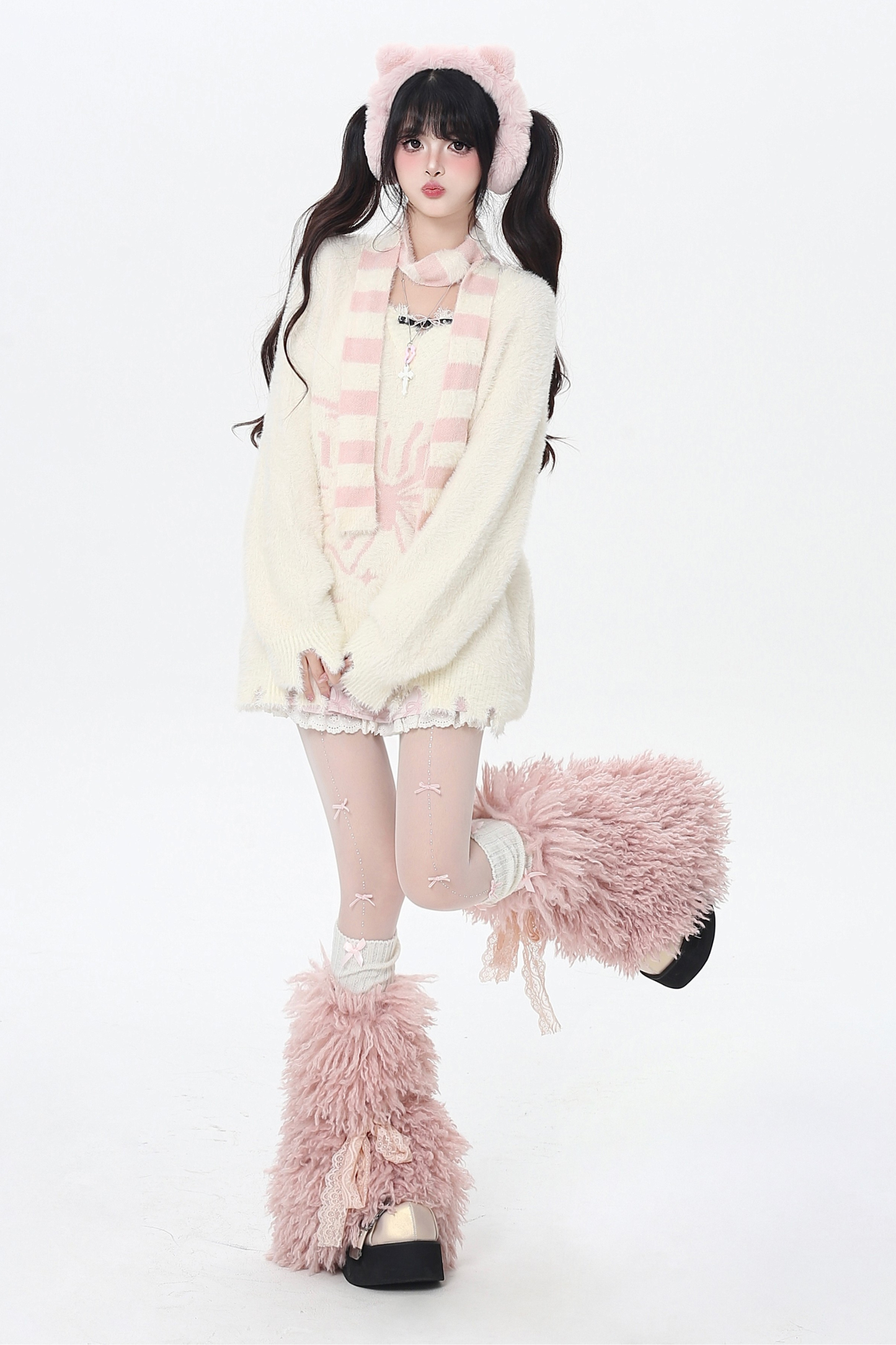 Dark Design Loose Knit