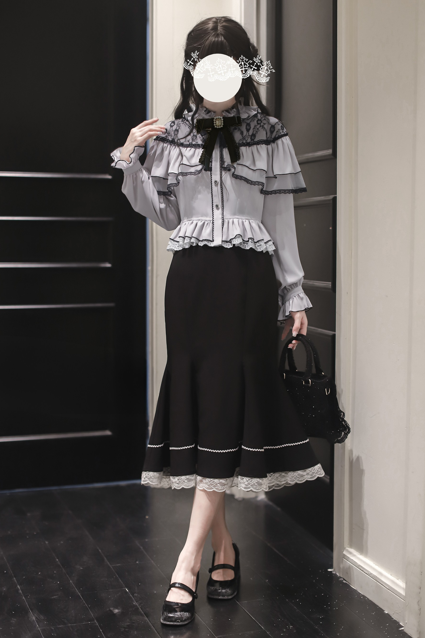 シフォンレースシャツ+フィッシュテールスカート+リボン