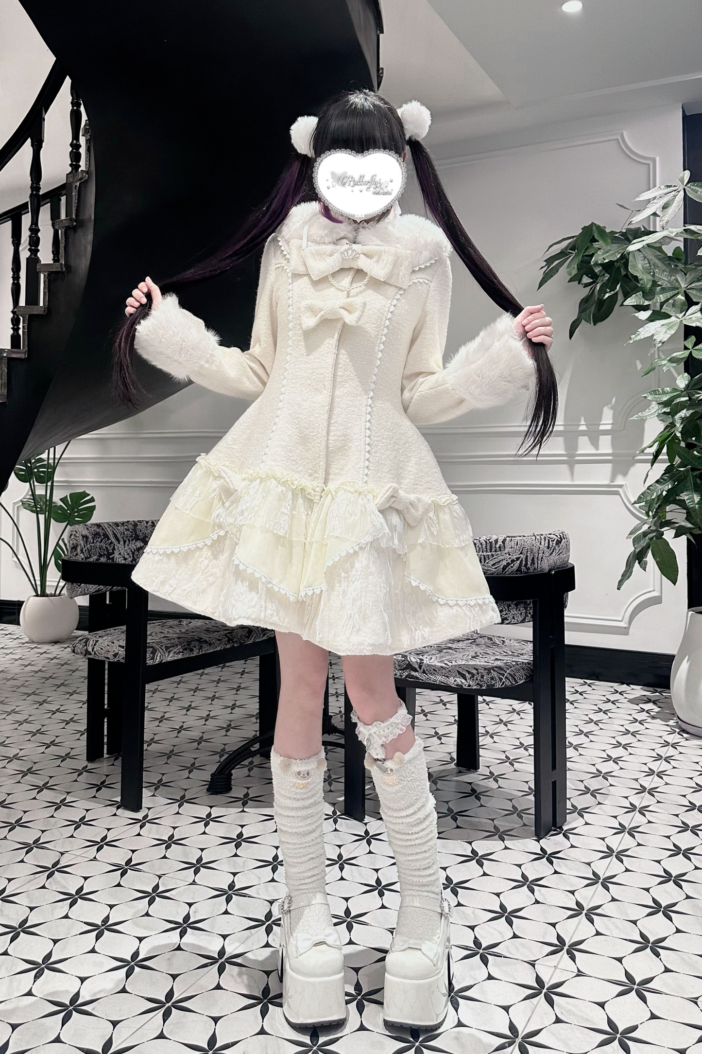 ガーリースノーリボンコート