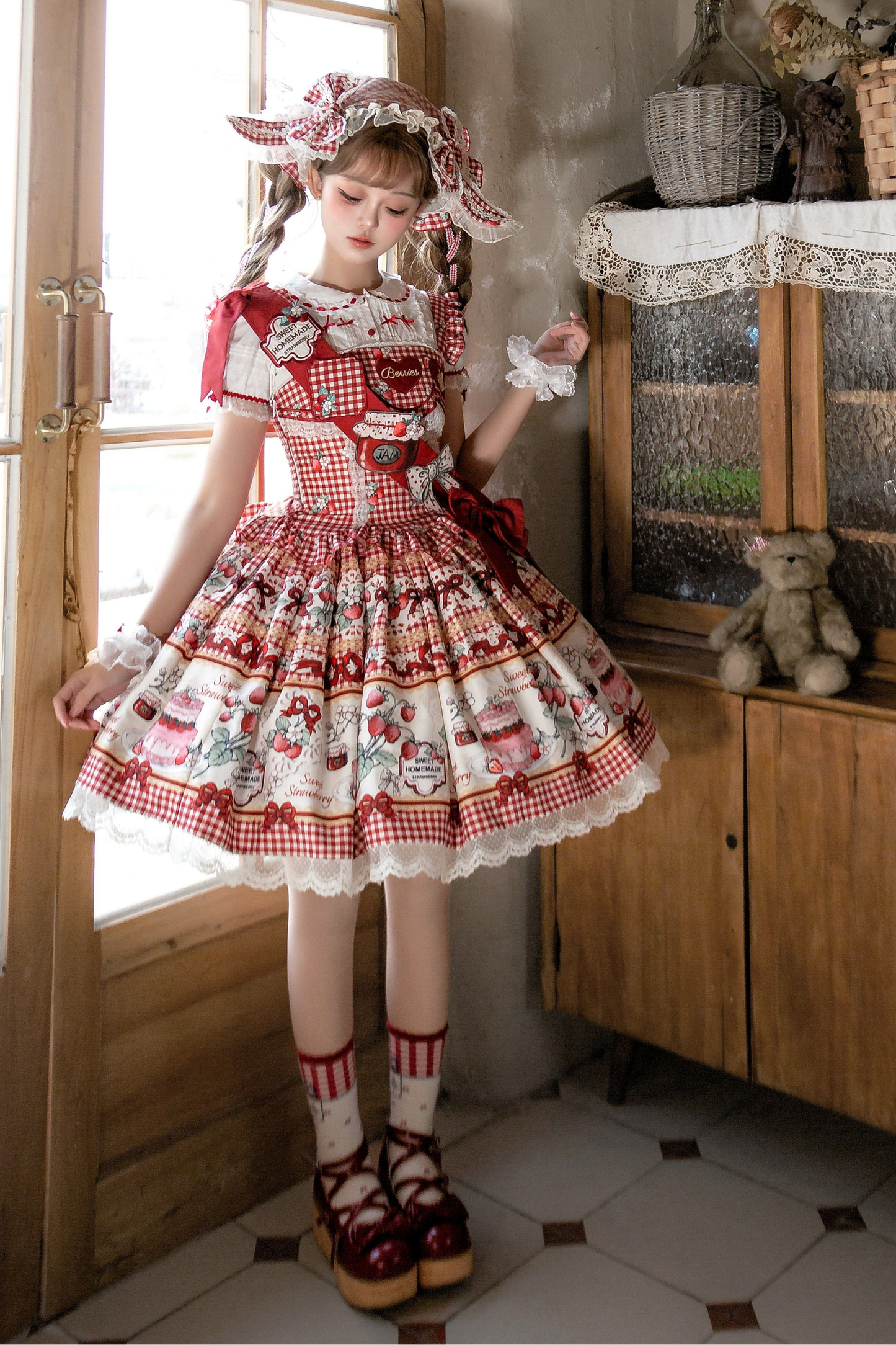 [Vorbestellung bis 14. März] Castle-Strawberry-Süß-Lolita-Hosenträgerrock + Oberteil + Unterhemd + Stirnband + Band