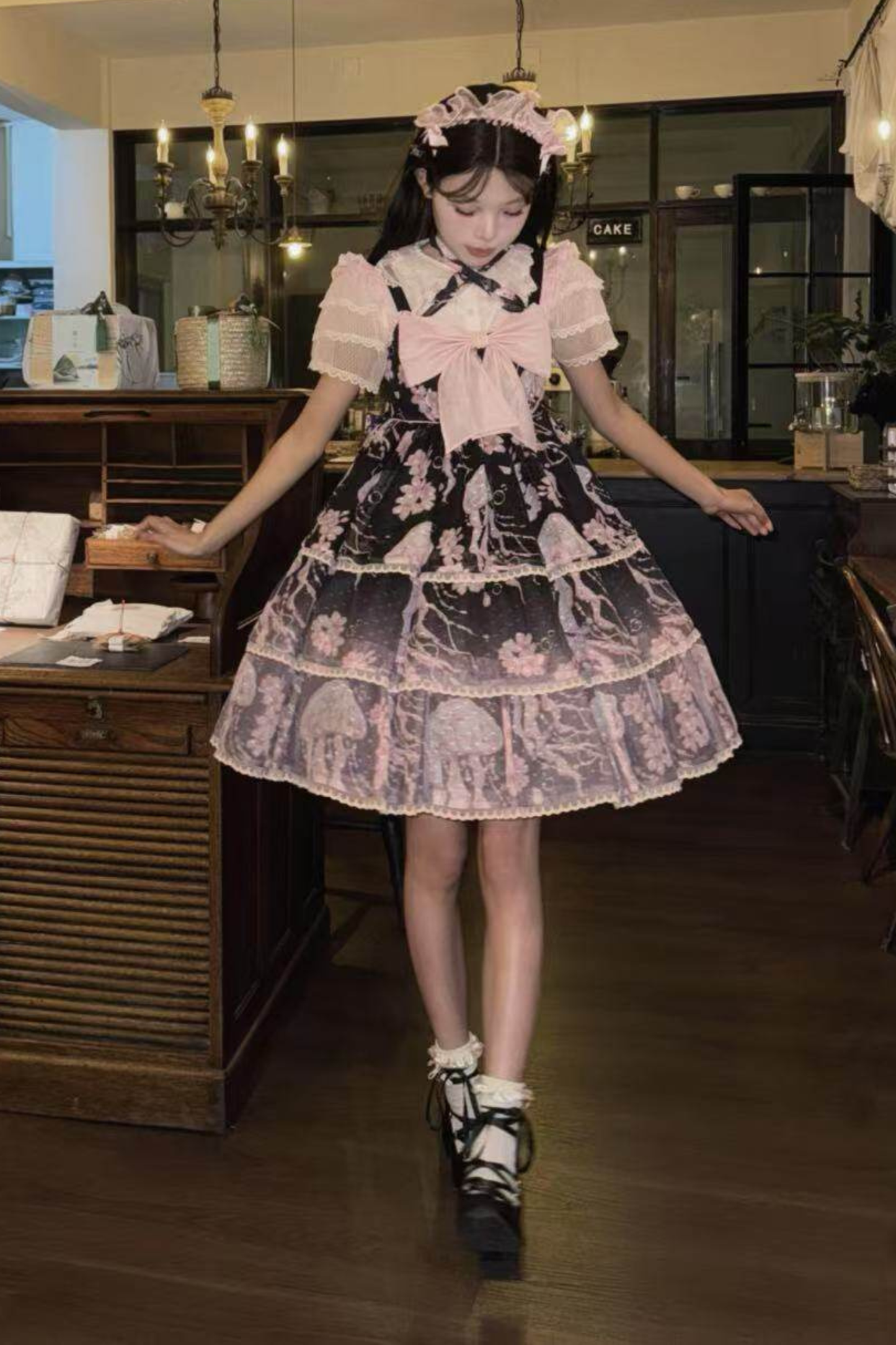 スイートジェリーフィッシュノースリーブロリータドレス