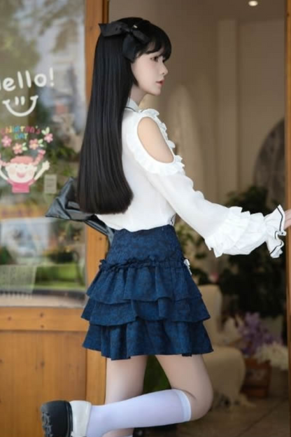 レースオフショルダーシャツ+スリミングショートスカート