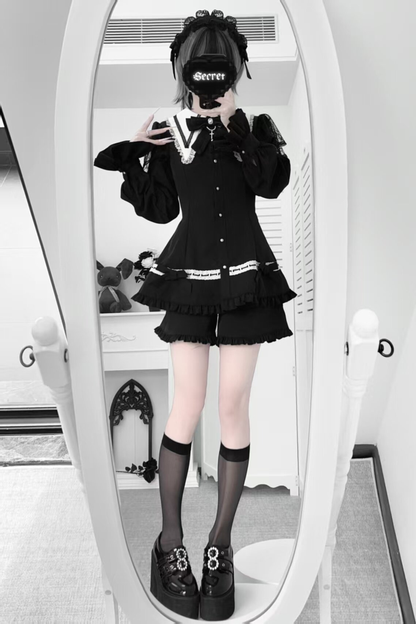 ゴシックフリルダークトップス+ショートパンツ