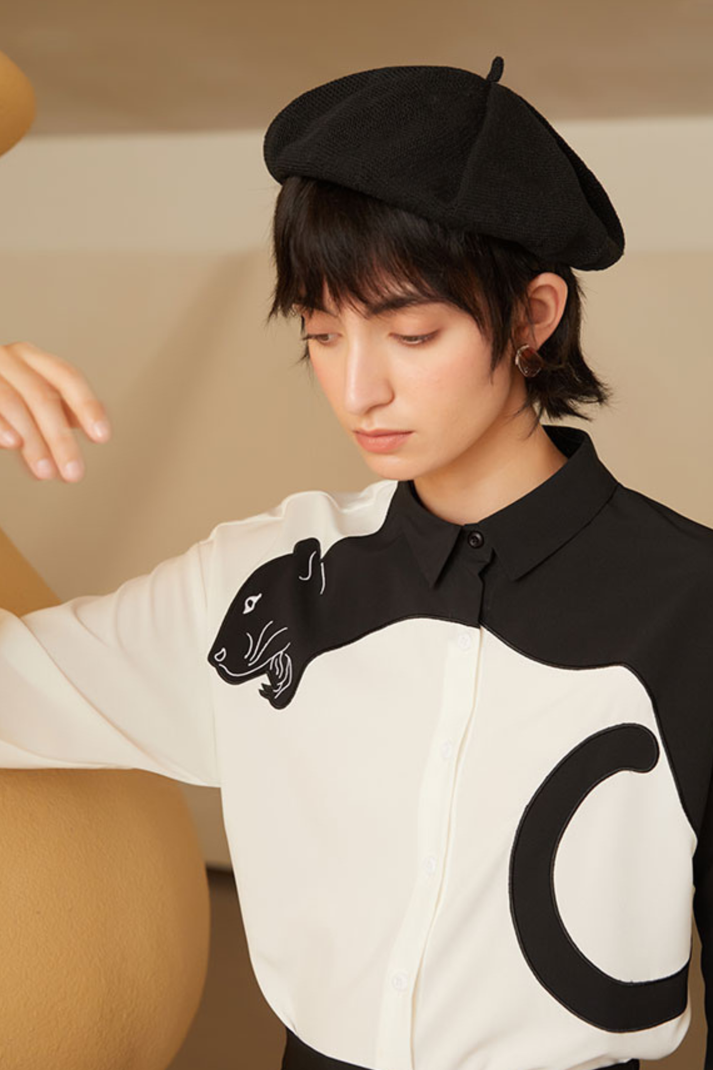 ヒョウ柄スリムフィットシャツ