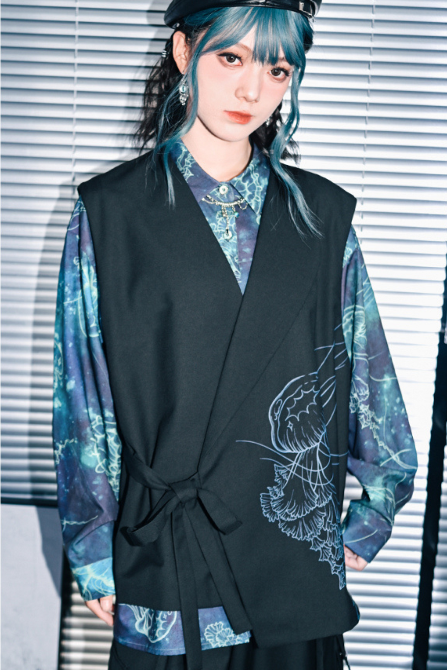 アシンメトリーレイヤードベスト