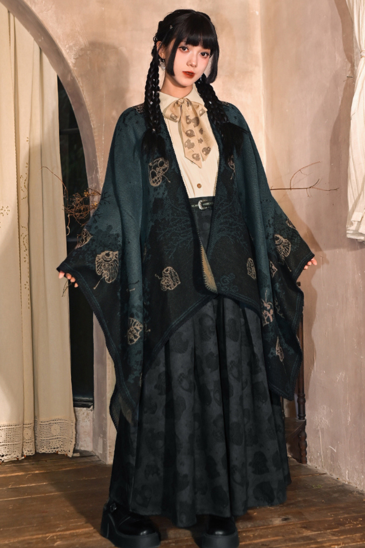 China Jacquard Long Cloak