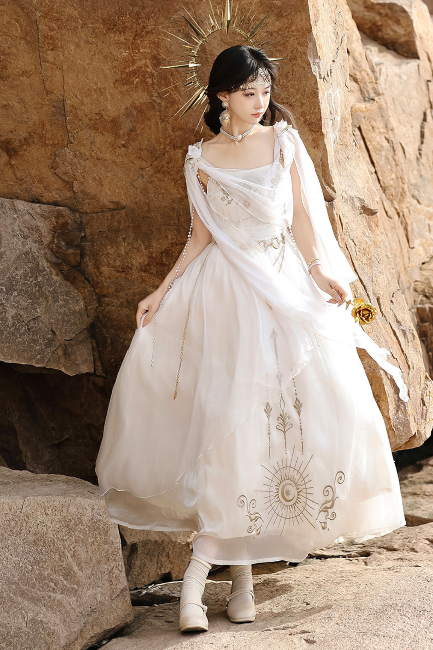 Märchenhaftes klassisches Lolita-Trägerkleid + Kapuzen-Cape