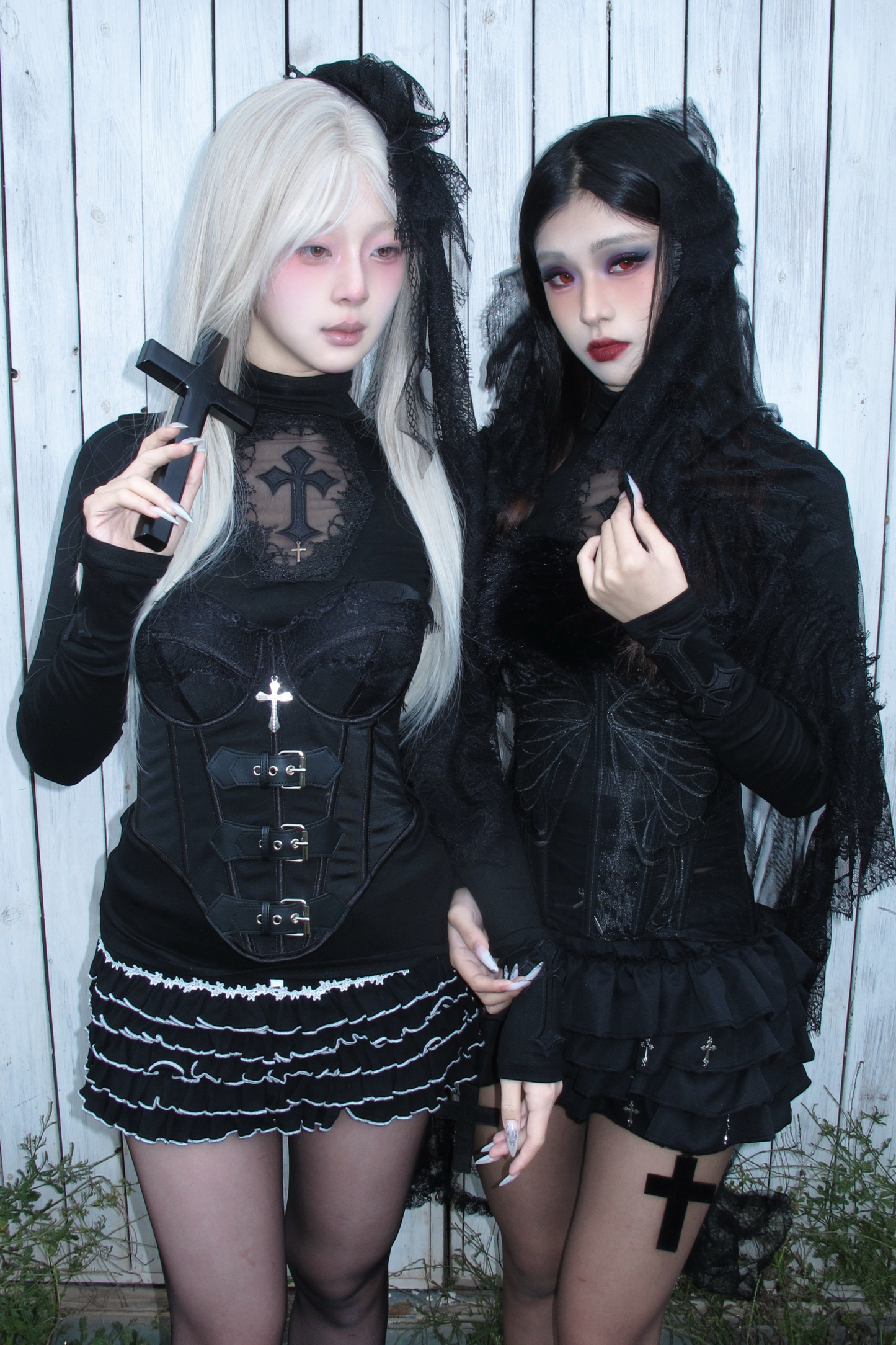 ダークナイトファーコルセット