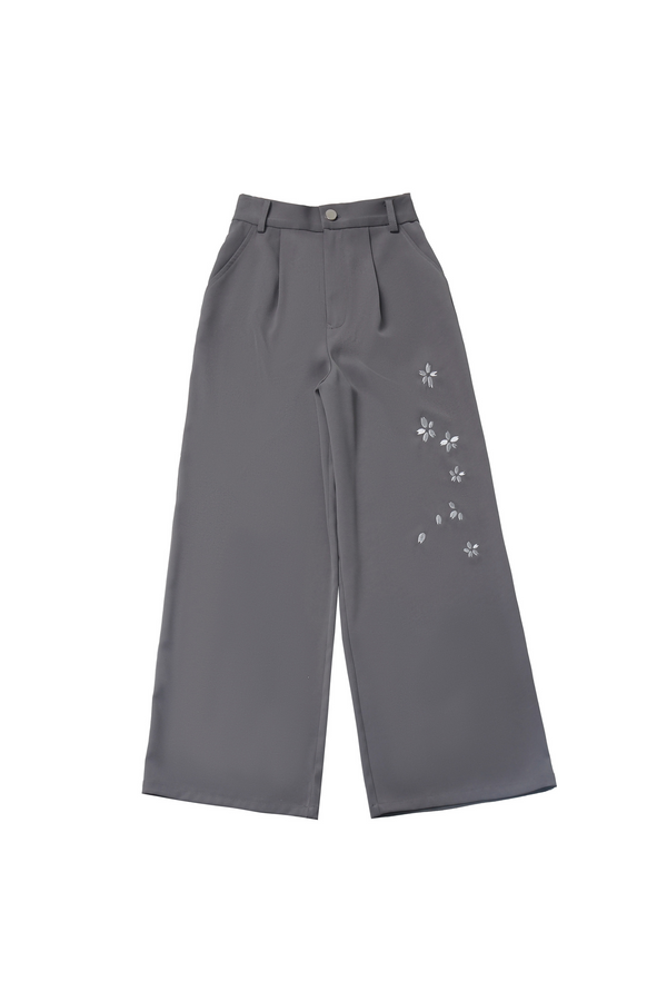 Loose light top + wide pants