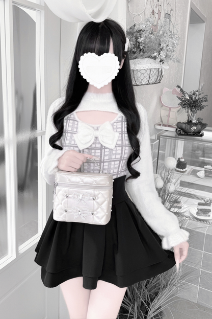 Ribbon Checked Open Chest Sweater