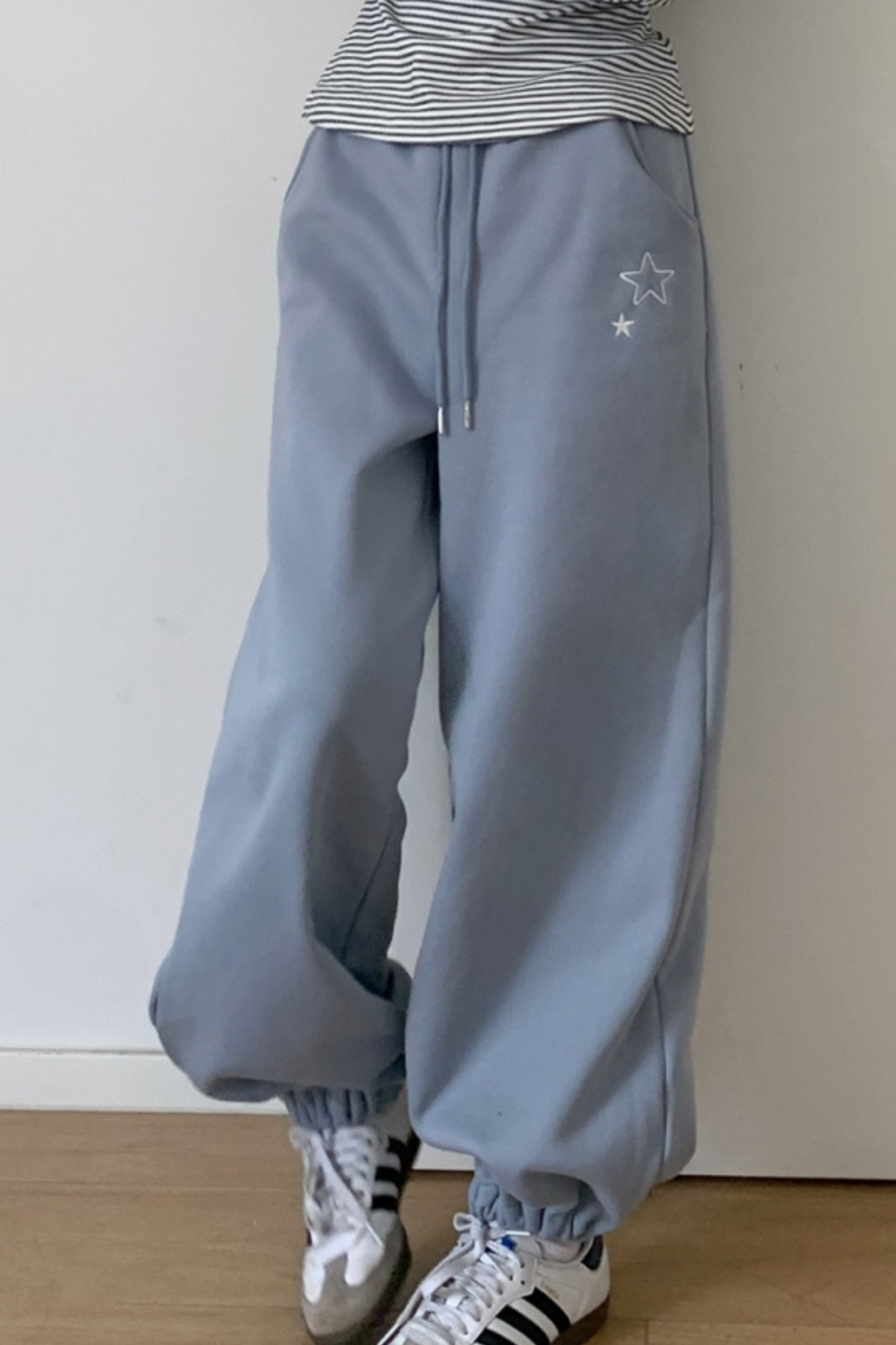 エンブロイダードスノーフレークサーマルパンツ