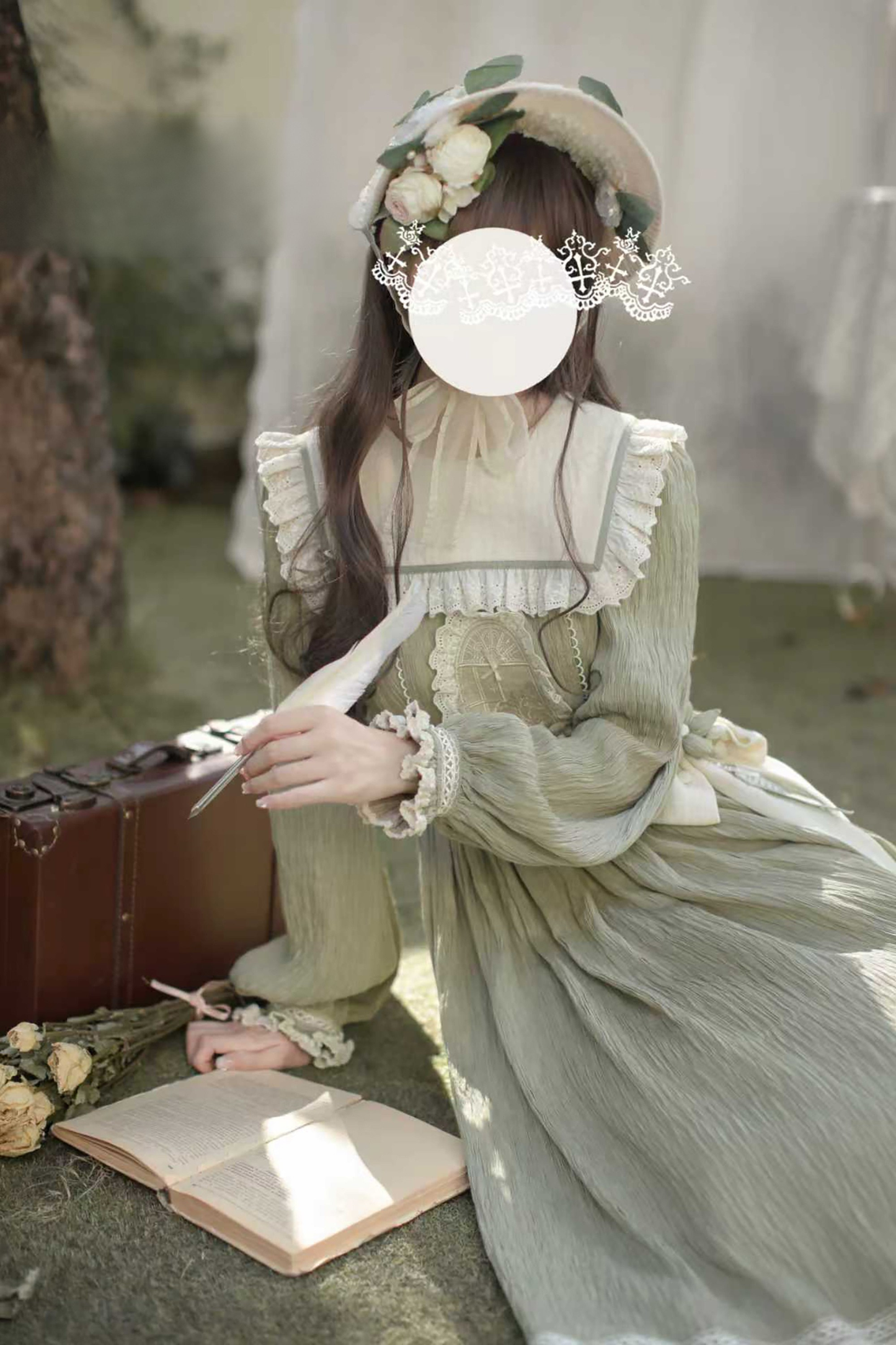 Retro Forest Elegant Dress + Belt + Badge