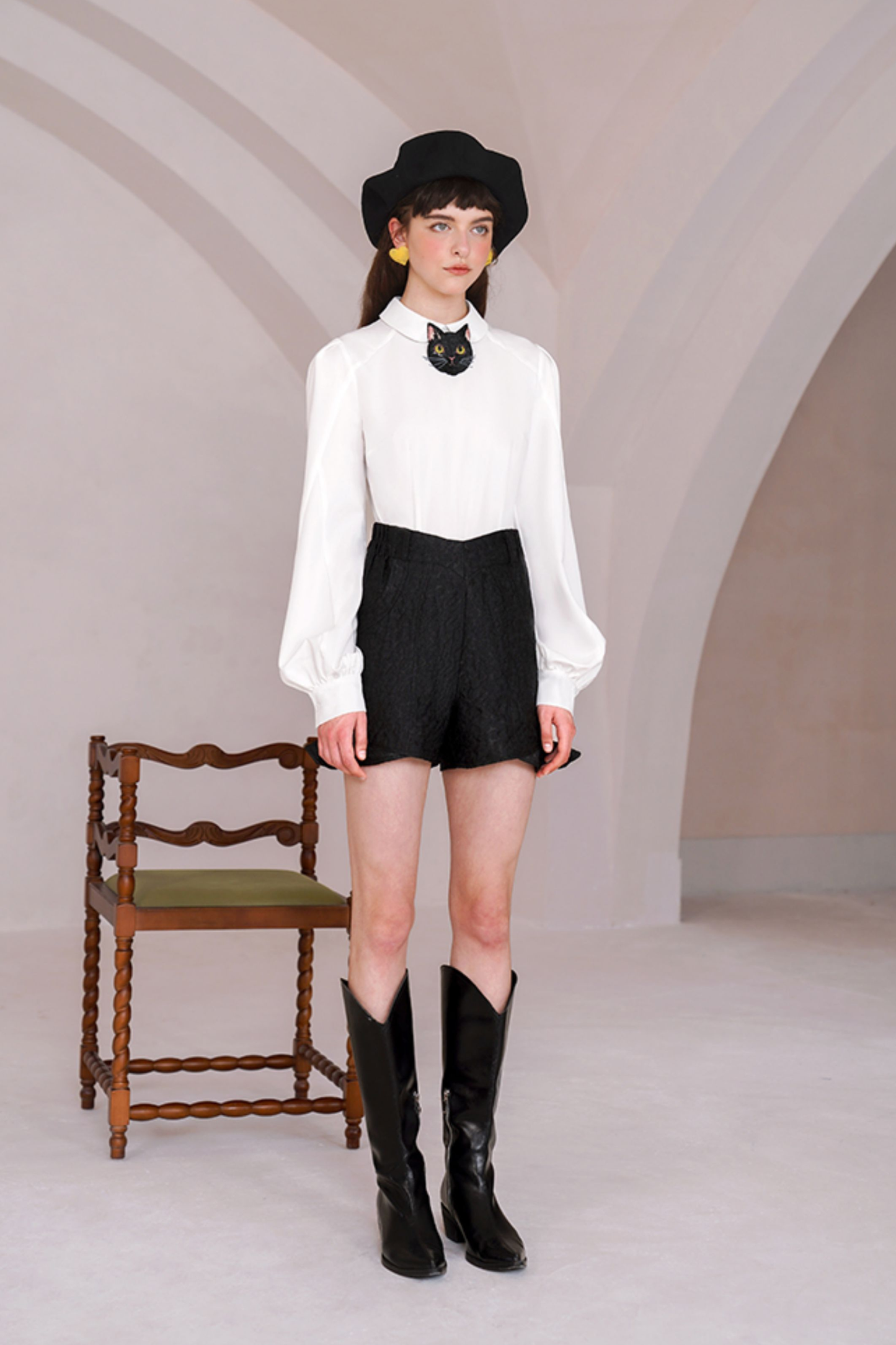 ブラックキャットネクタイ