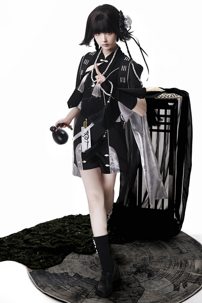 Chaina Dark Mode Girl Set