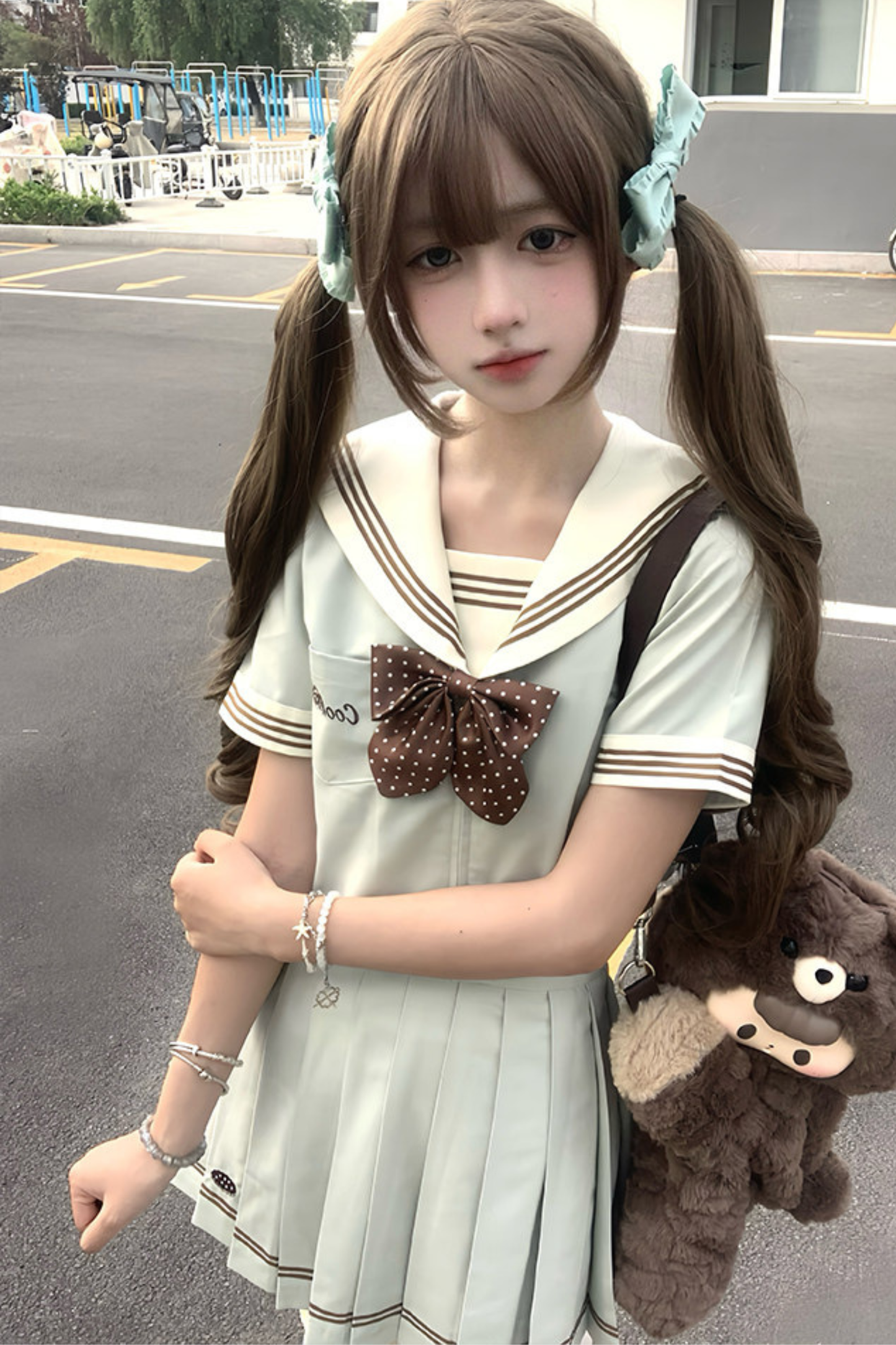 Haut de marin à vagues de biscuits + Jupe + Ruban