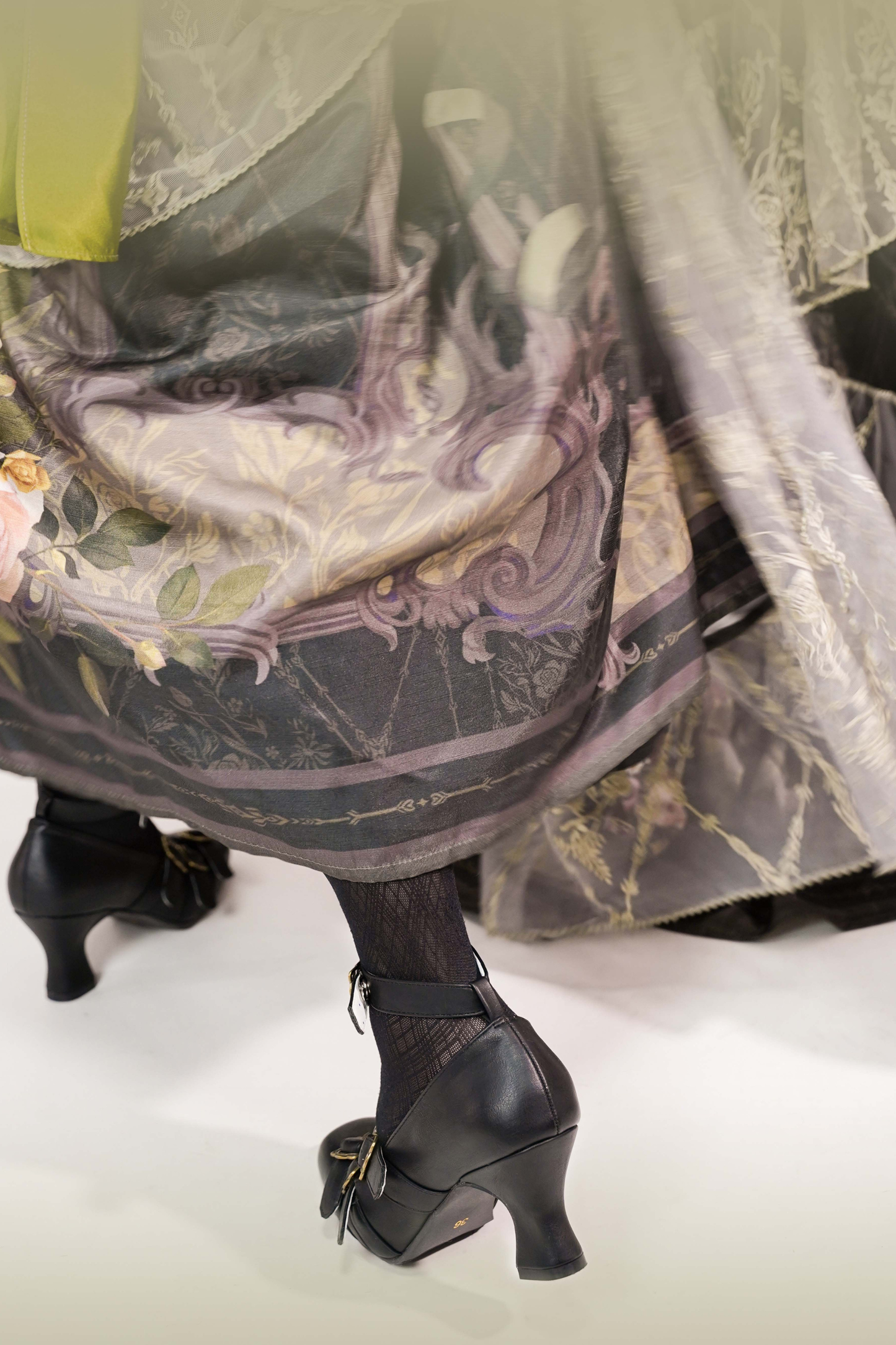 レトロロリータスクエアヒールシューズ