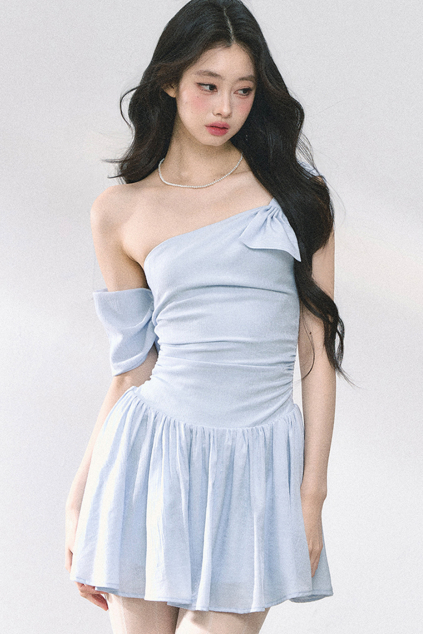 Sweet girly off-the-shoulder dress