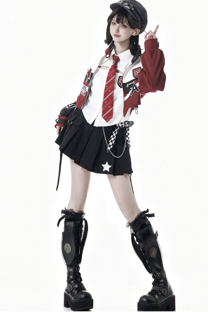 バイカージャケット+ネクタイ付きシャツ+スカート+ベルト