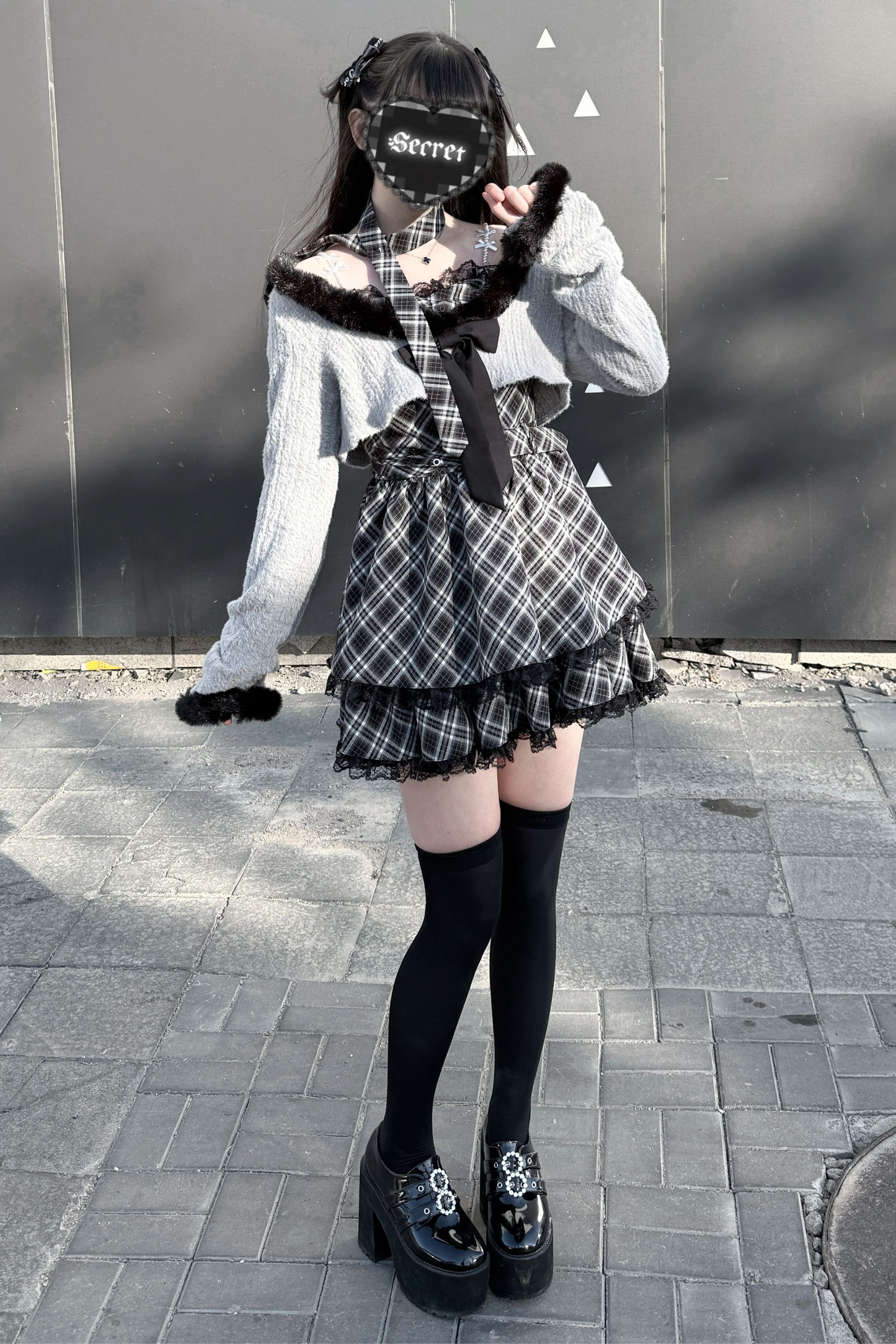 地雷サスペンダー スカート+ ショートカーディガン