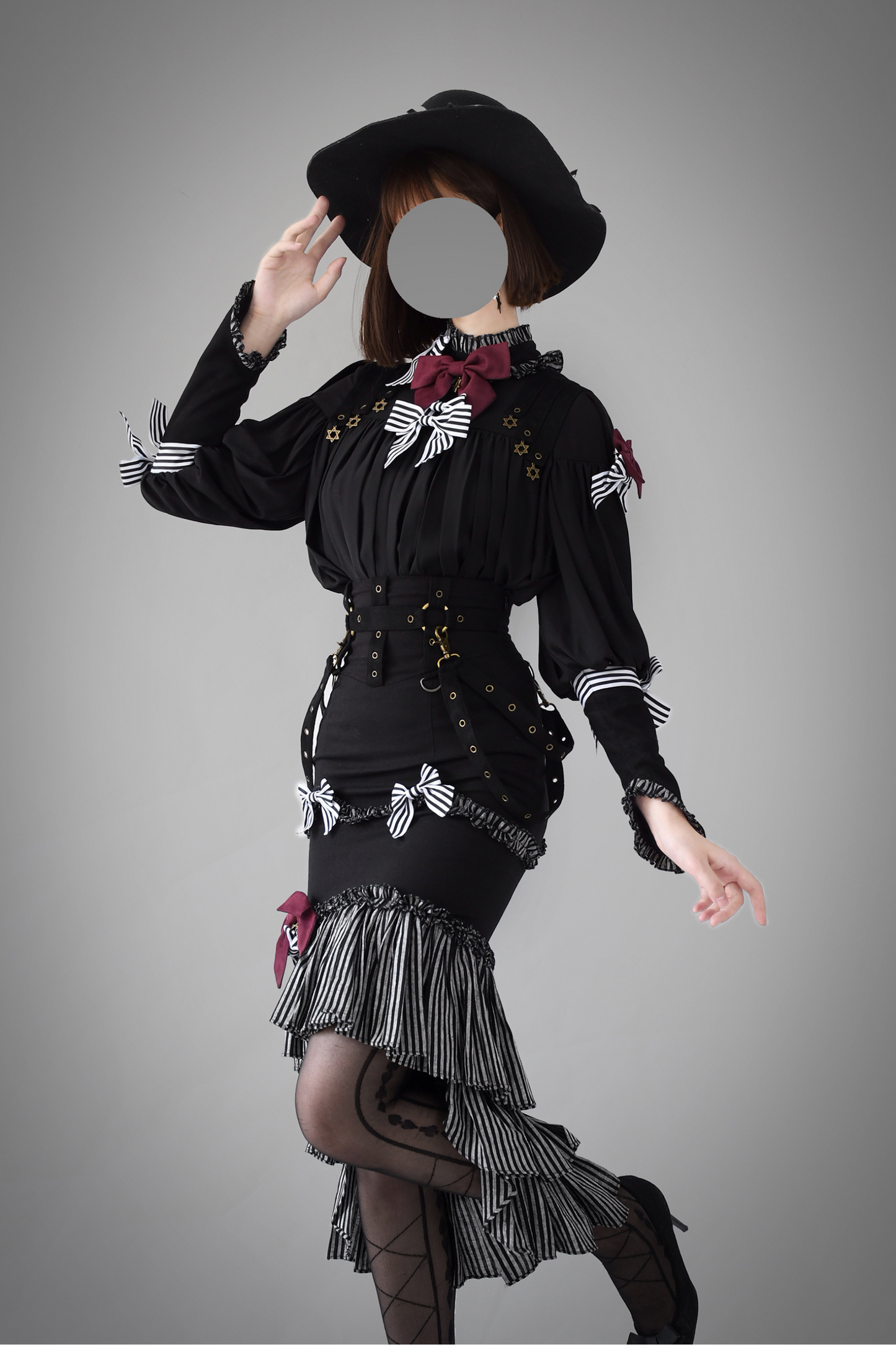 [Reservation product] Oriana retrovintage gothic elegant shirt + fish tail skirt