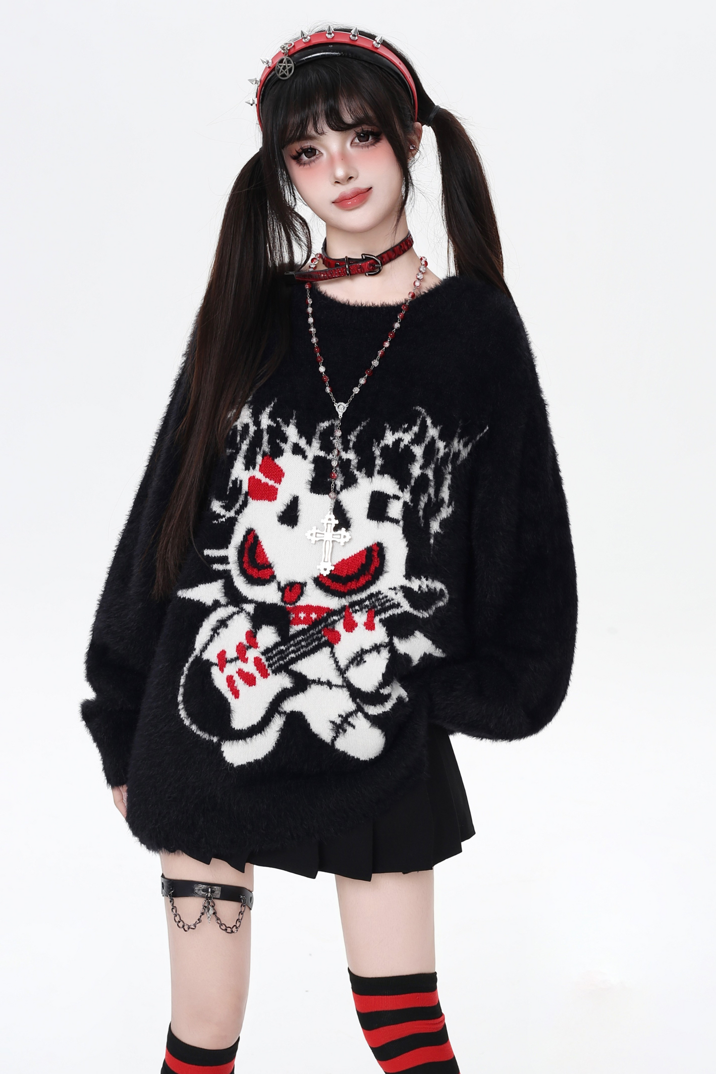 ロックベアルーズクルーネックトップス