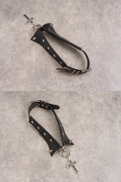 ストレンジクロスチョーカー