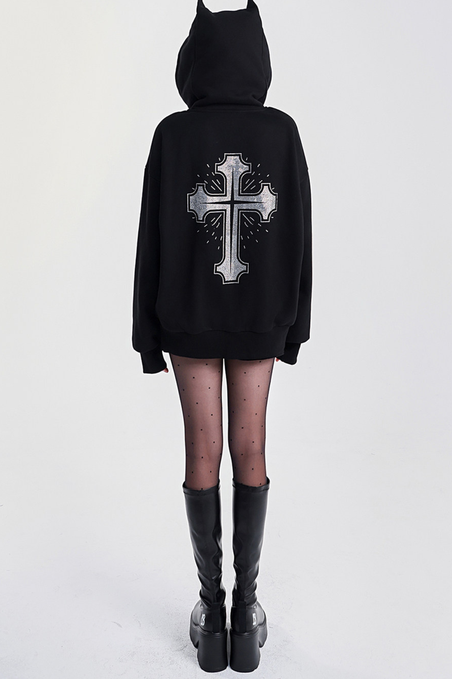 クロスルーズデビルフードジップパーカー