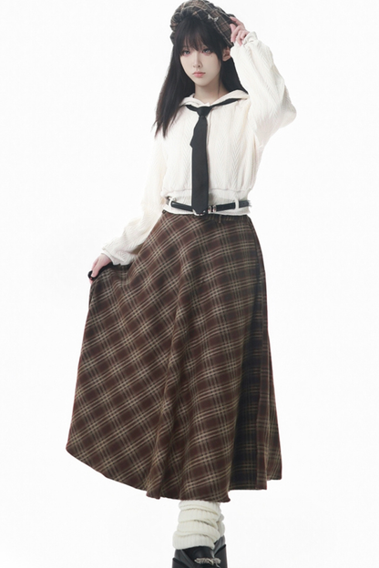 メープルトレンチコート+フードトップス+チェックスカート+シャツドレス